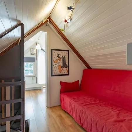 With Outdoor Lounging * Sint Maartensvlotbrug