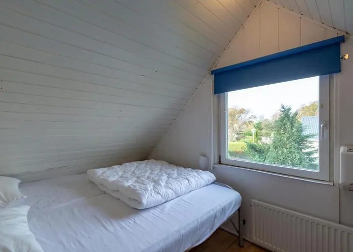 With Outdoor Lounging Feriehus