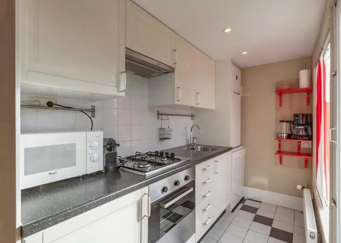 With Outdoor Lounging Feriehus Sint Maartensvlotbrug