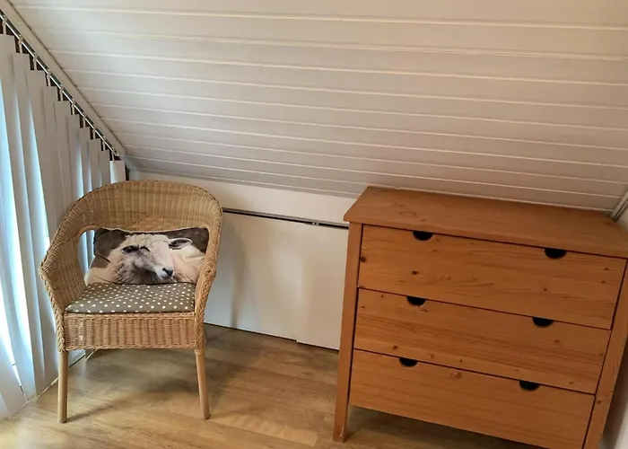 Feriehus With Outdoor Lounging Sint Maartensvlotbrug